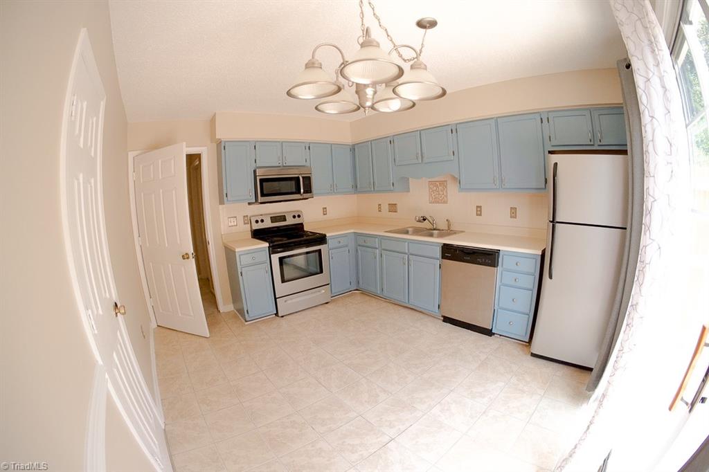 545 Mystic Drive Property Photo 11