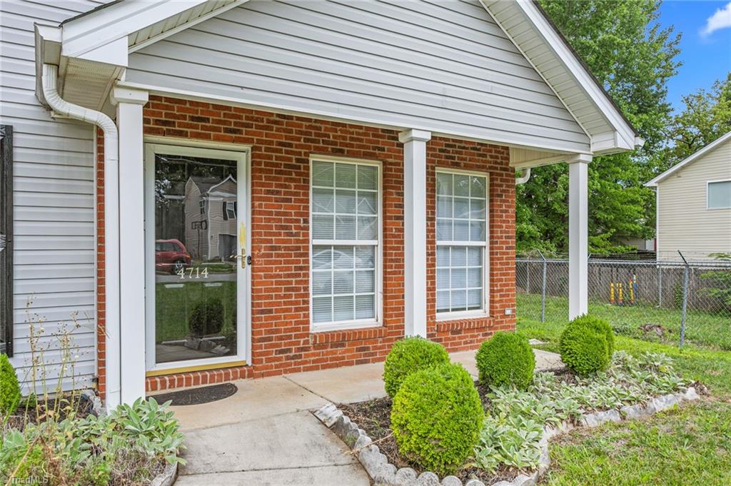 4714 Byers Road Property Photo 3