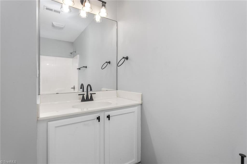 4714 Byers Road Property Photo 17