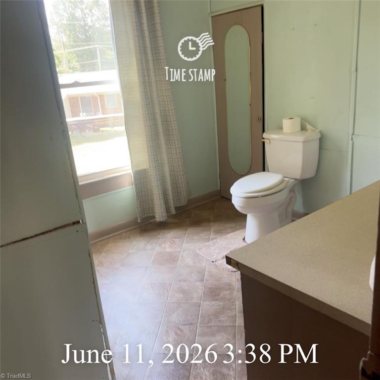 4470 Burton Road Property Photo 12
