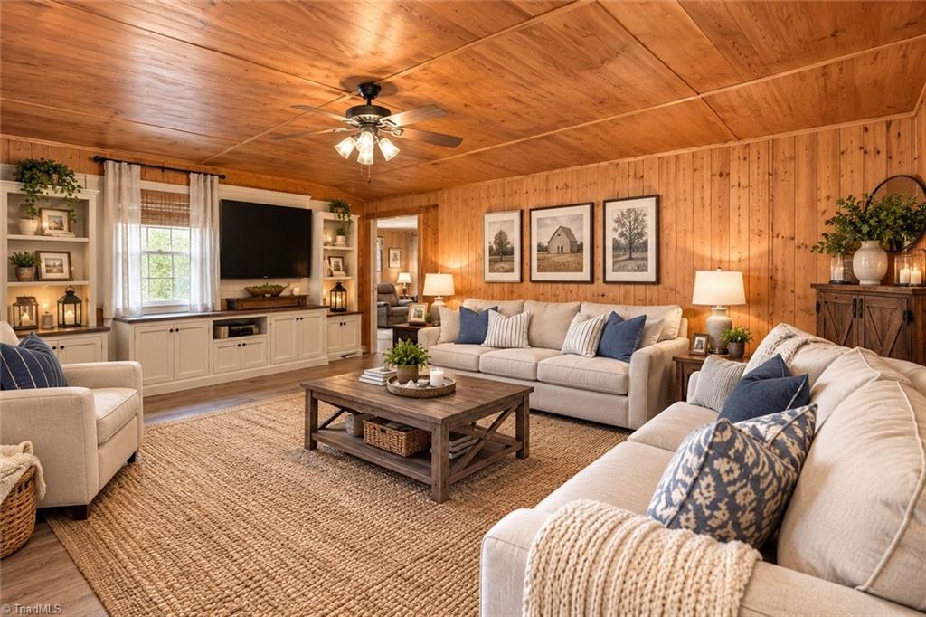 143 Mohegan Trail Property Photo 20
