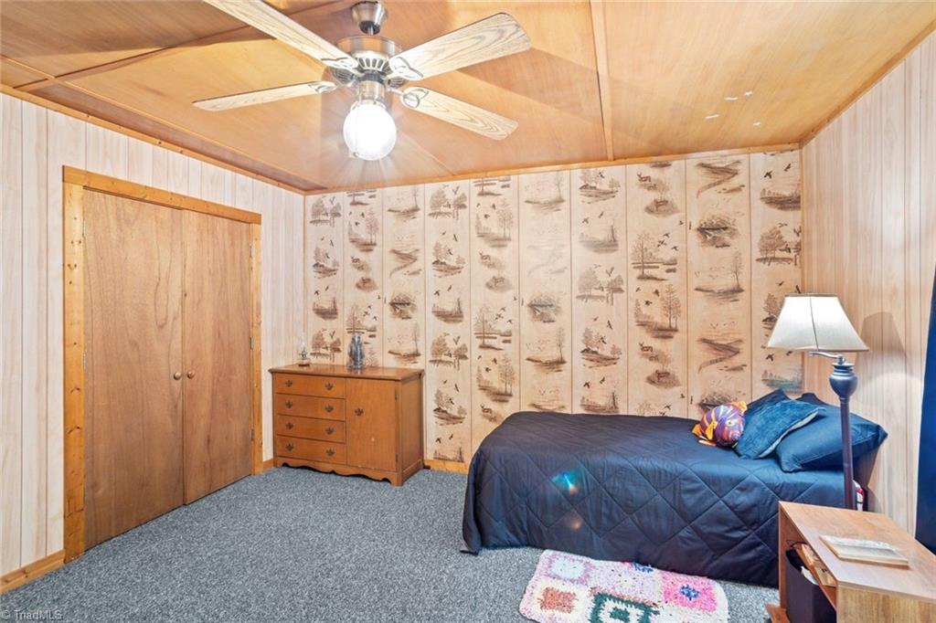 143 Mohegan Trail Property Photo 38