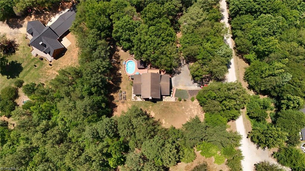 143 Mohegan Trail Property Photo 45