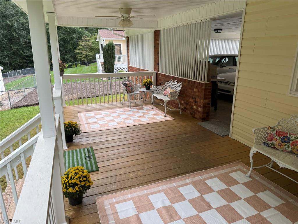 128 Hickory Hollow Road Property Photo 9