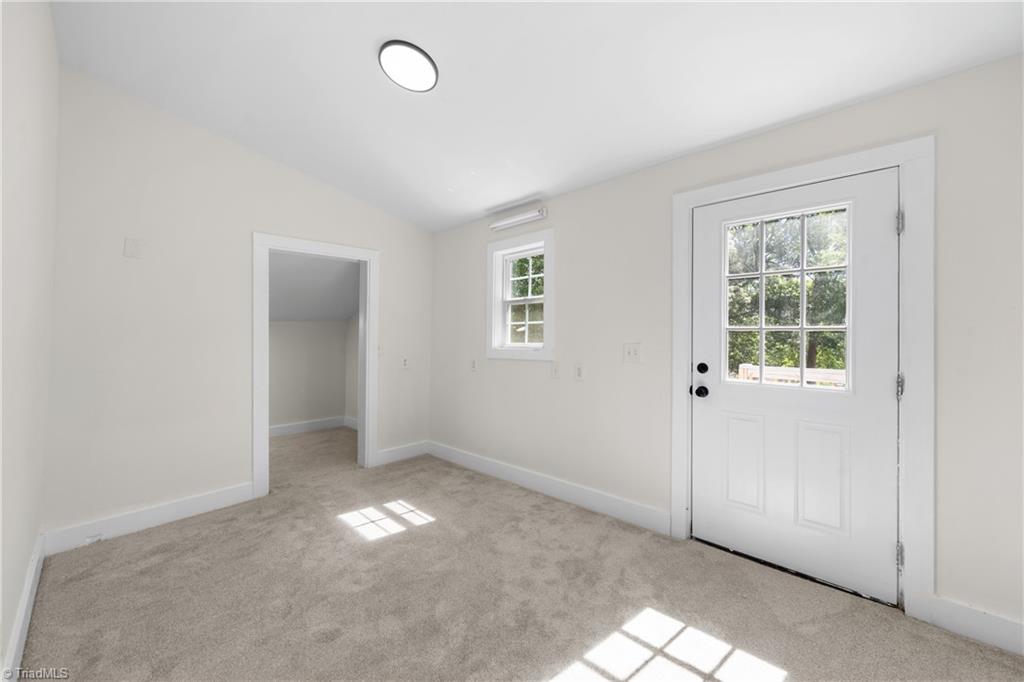 1037 Madison Avenue Property Photo 30