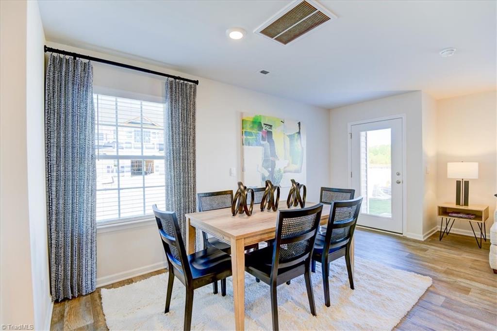 1613 Komondor Trail Property Photo 4