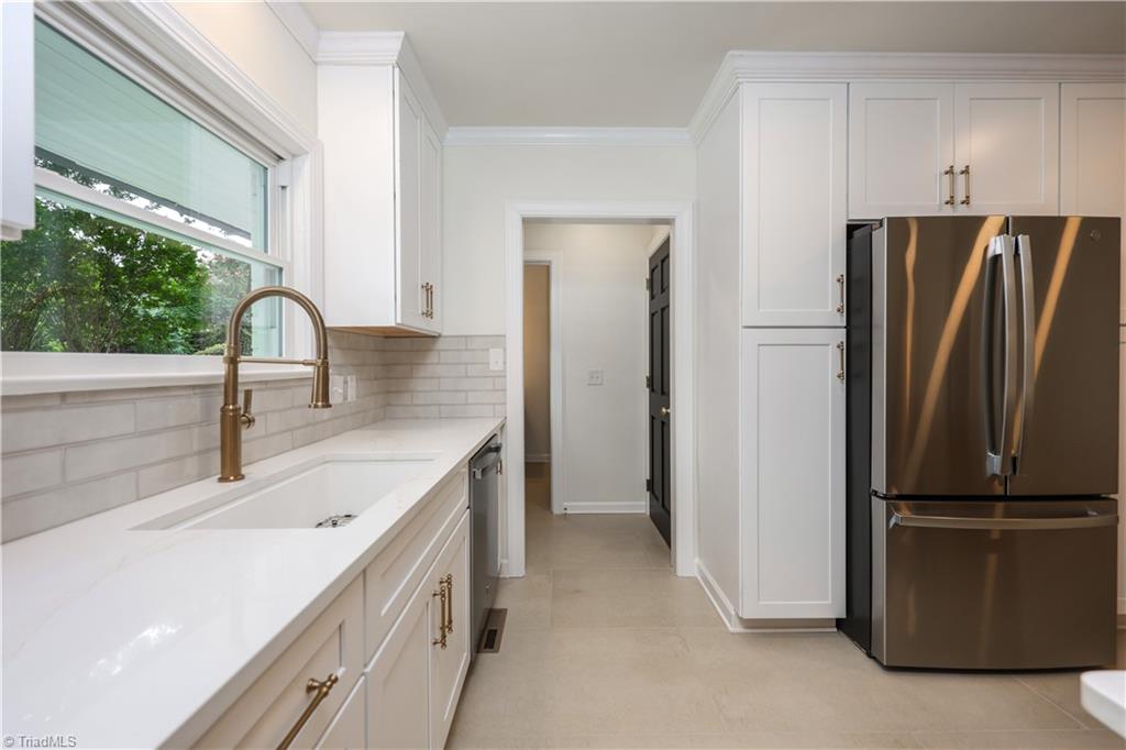 720 Worth Street Property Photo 14