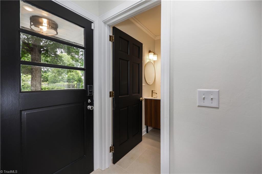 720 Worth Street Property Photo 17