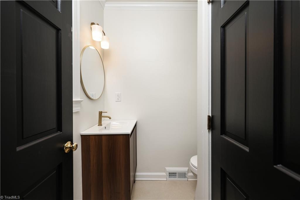 720 Worth Street Property Photo 18