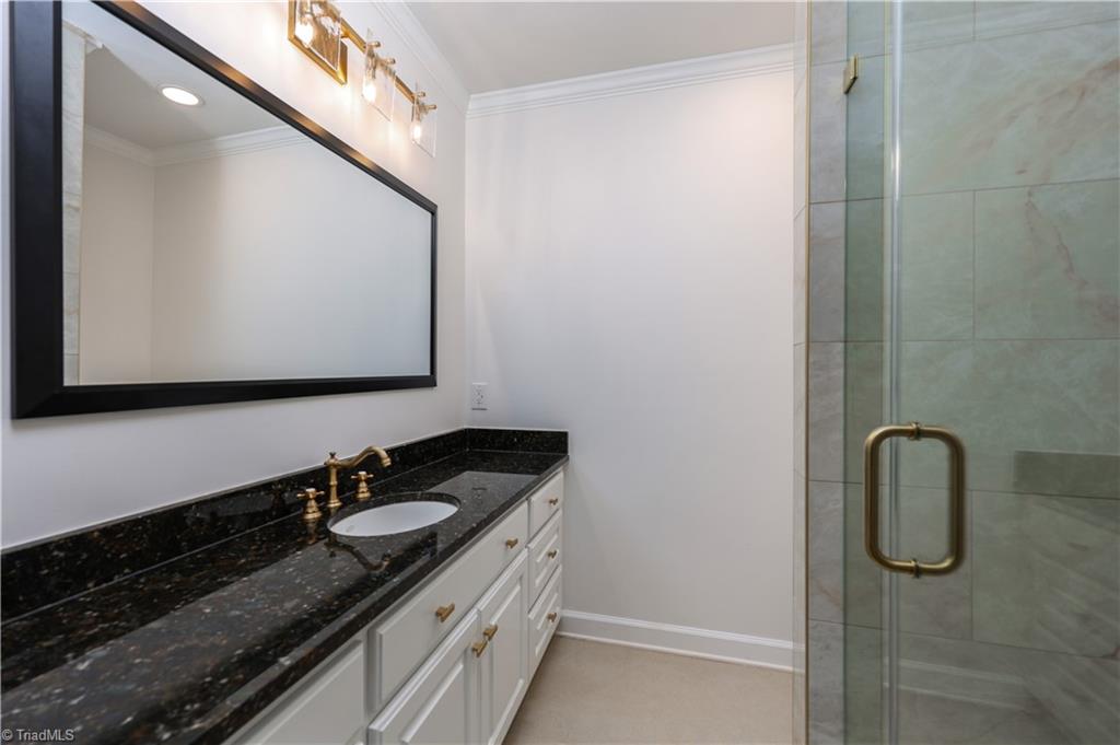 720 Worth Street Property Photo 26