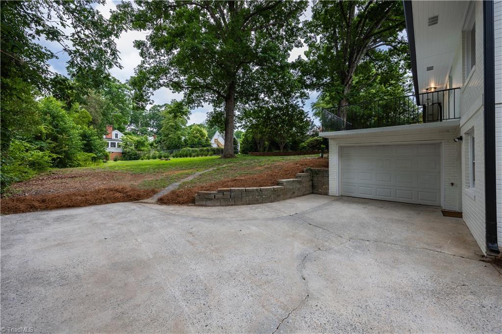 720 Worth Street Property Photo 43