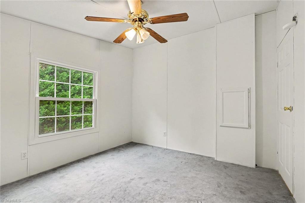 6160 Asheton Drive Property Photo 6
