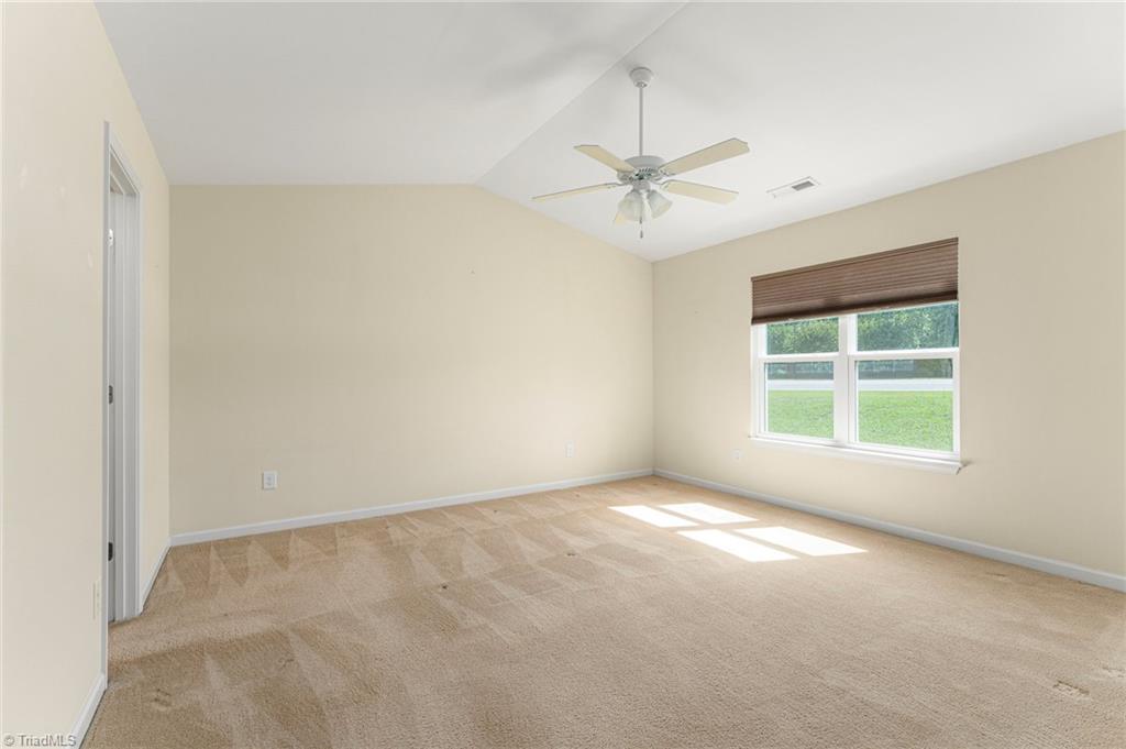 216 Florida Drive Property Photo 17