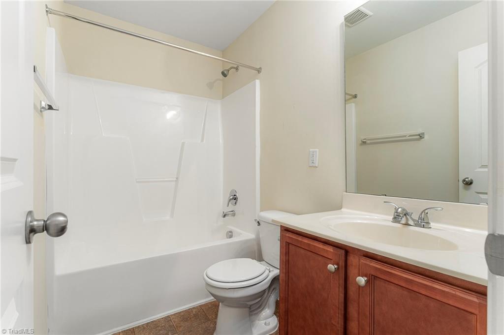 216 Florida Drive Property Photo 22