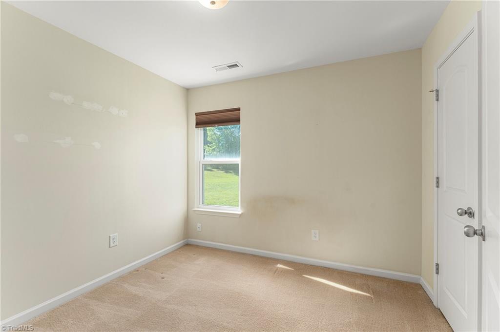 216 Florida Drive Property Photo 23