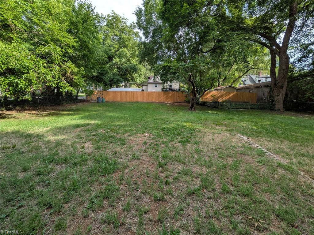 225 Mcbride Street Property Photo 3