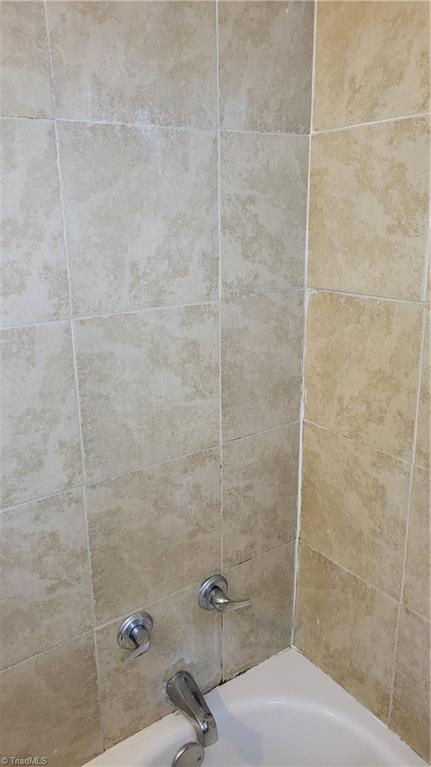 1009 Logan Street Property Photo 21