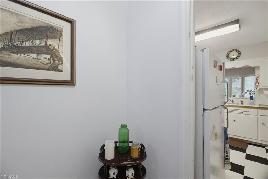 3105 Branchwood Drive Property Photo 9