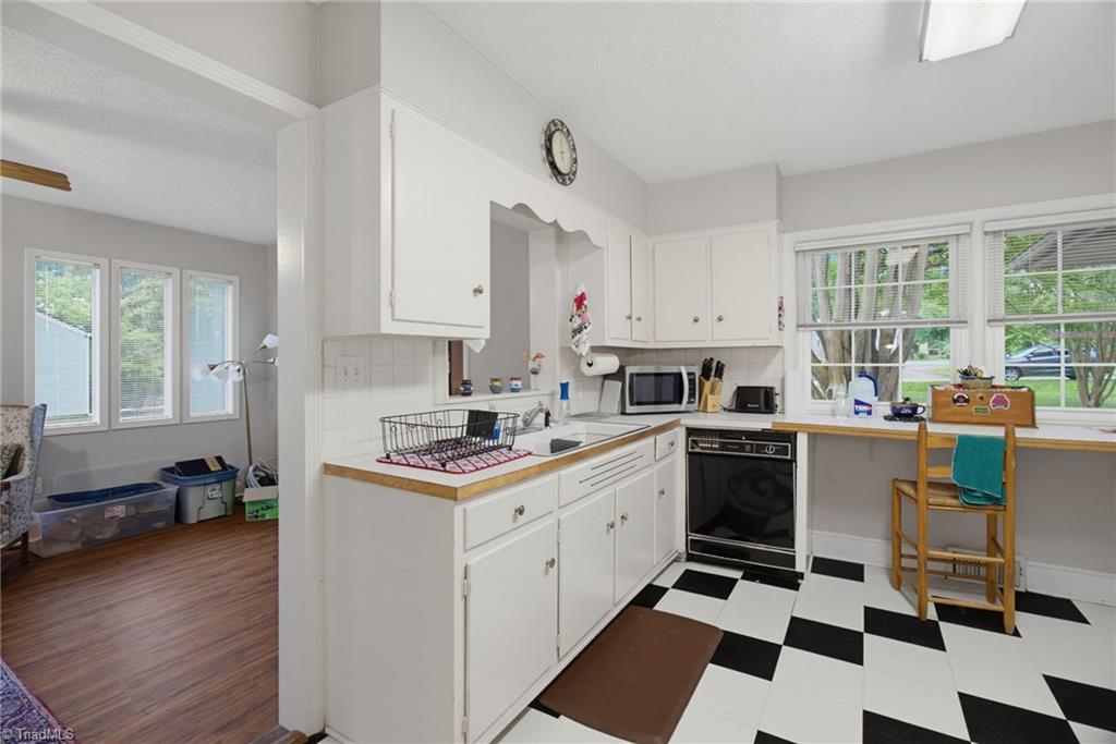 3105 Branchwood Drive Property Photo 11