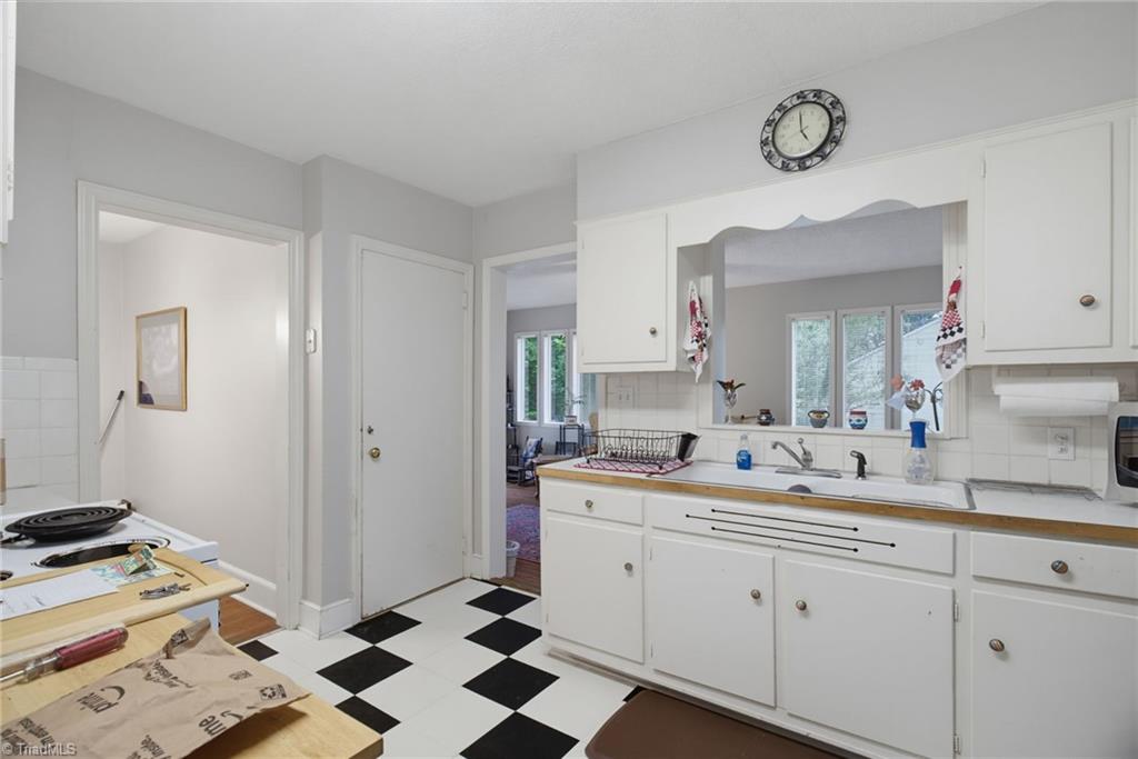 3105 Branchwood Drive Property Photo 12
