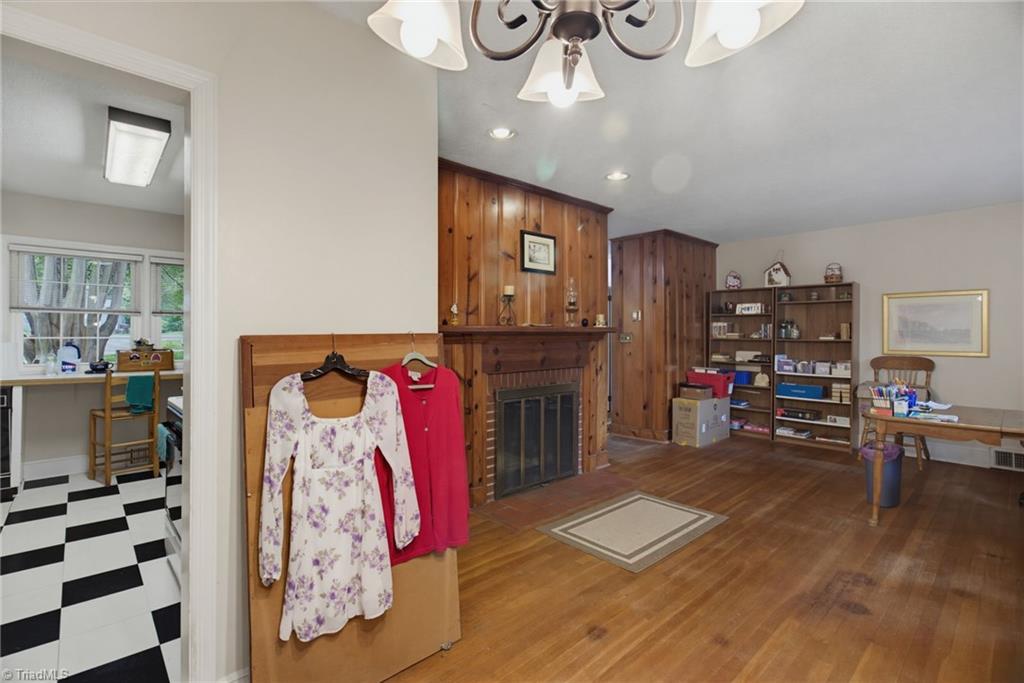 3105 Branchwood Drive Property Photo 15