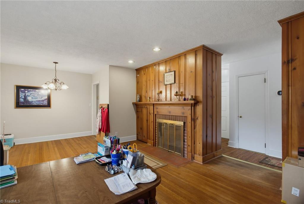 3105 Branchwood Drive Property Photo 16