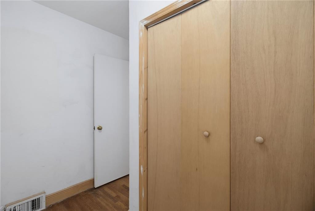 3105 Branchwood Drive Property Photo 24