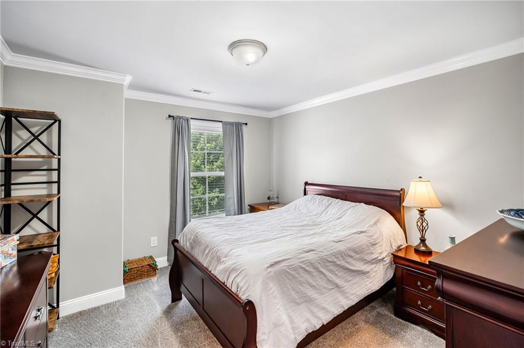2905 Bishopsgate Way Property Photo 18
