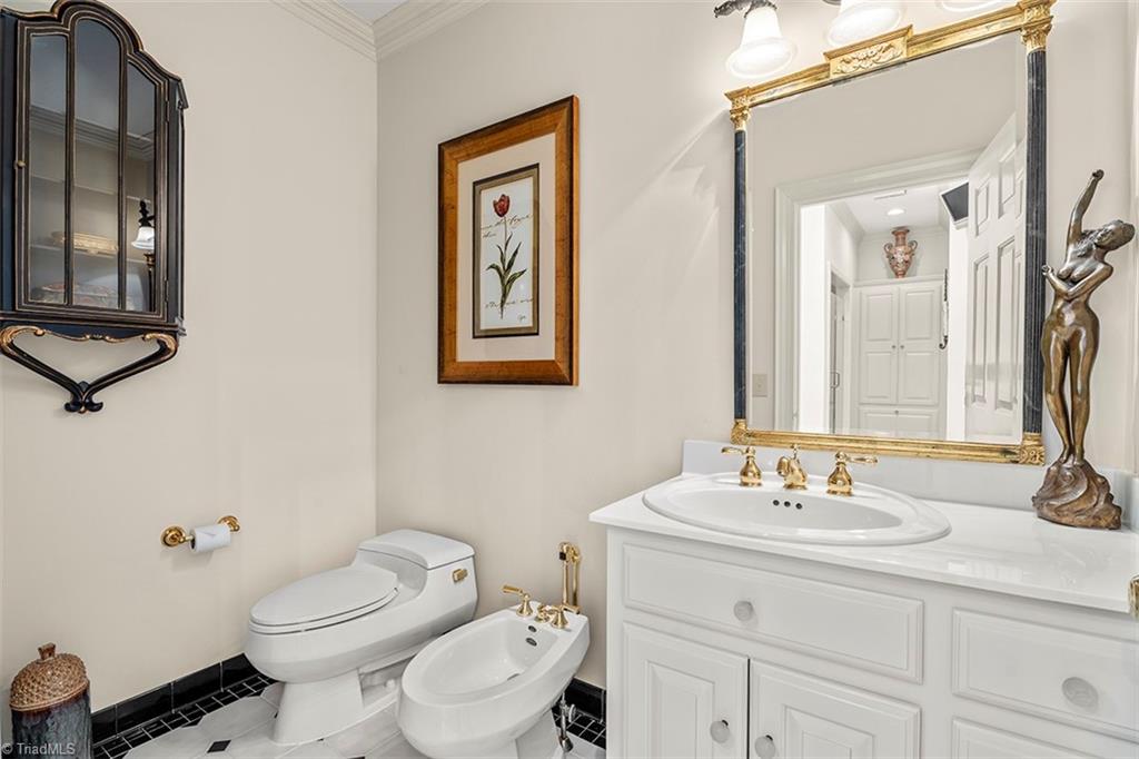 5106 Hedrick Drive Property Photo 21