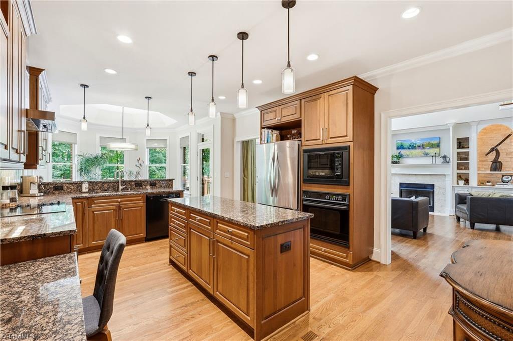 131 Wing Haven Circle Property Photo 14