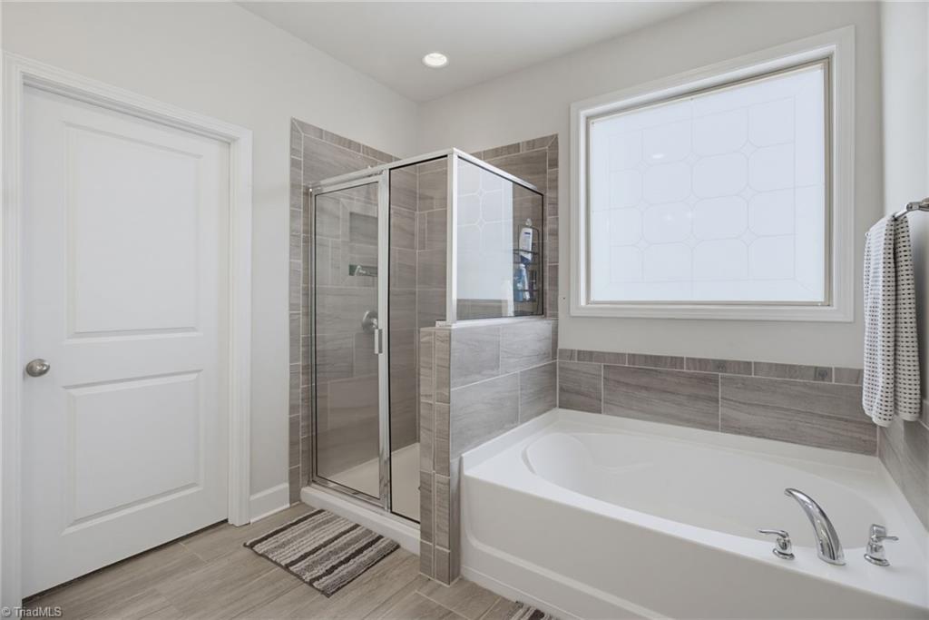 1837 Ridge Creek Drive Property Photo 23