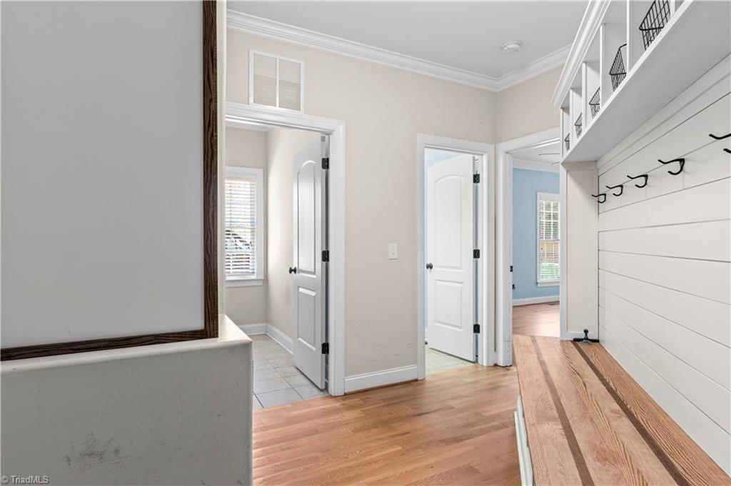 5578 Linden Hill Lane Property Photo 19