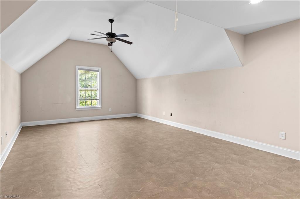 5578 Linden Hill Lane Property Photo 26