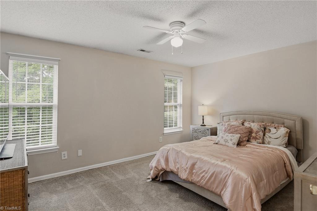 1109 Academic Drive Property Photo 8