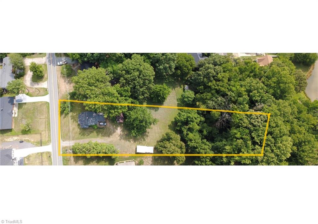 1940 Darwick Road Property Photo 1
