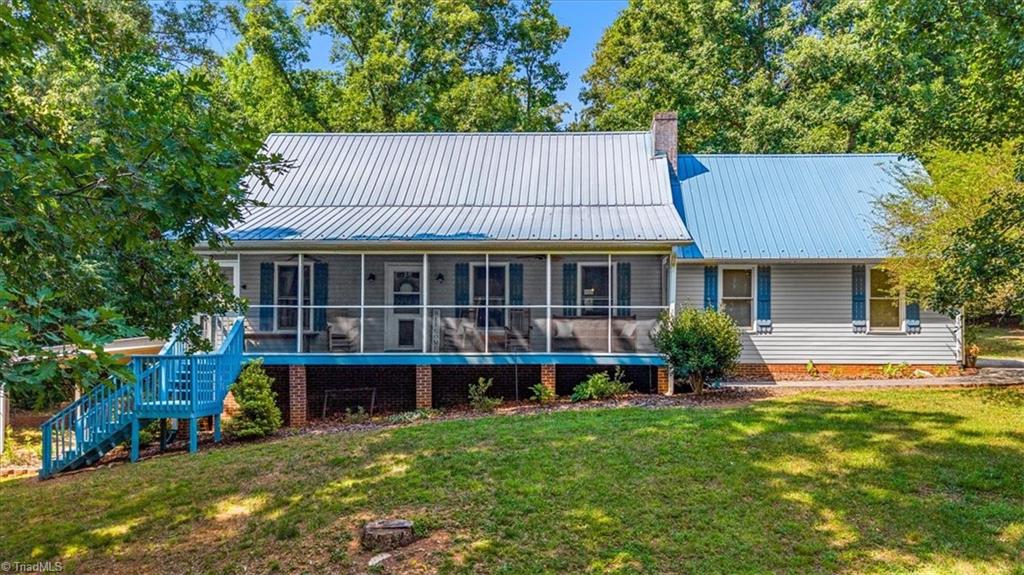 1013 Lacy Hepler Road Property Photo 1