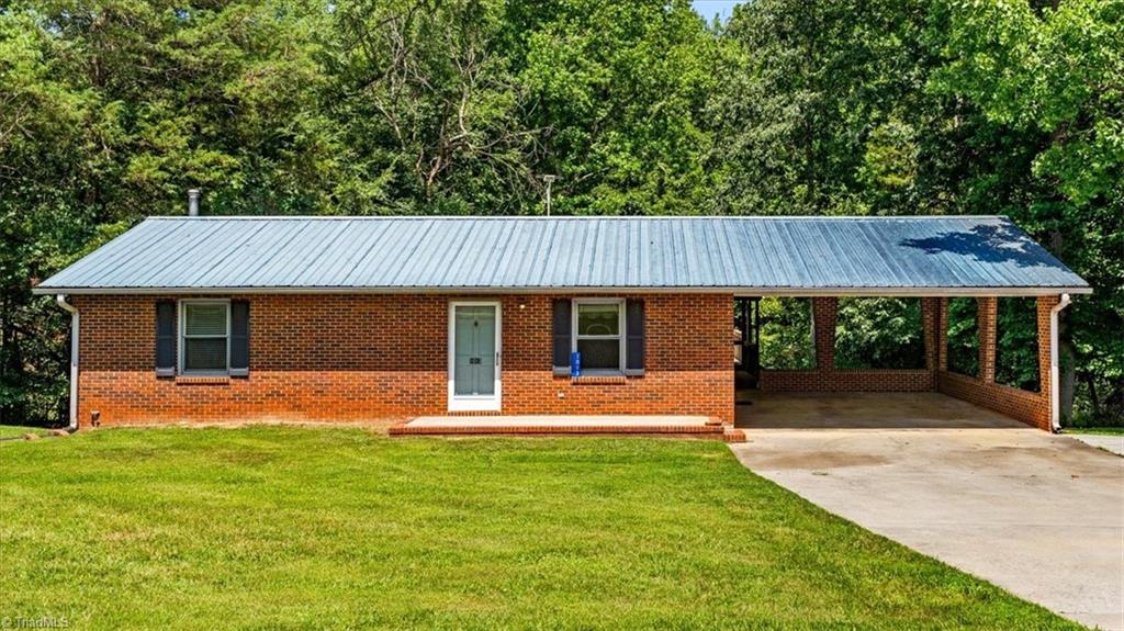 1013 Gladstone Road Property Photo