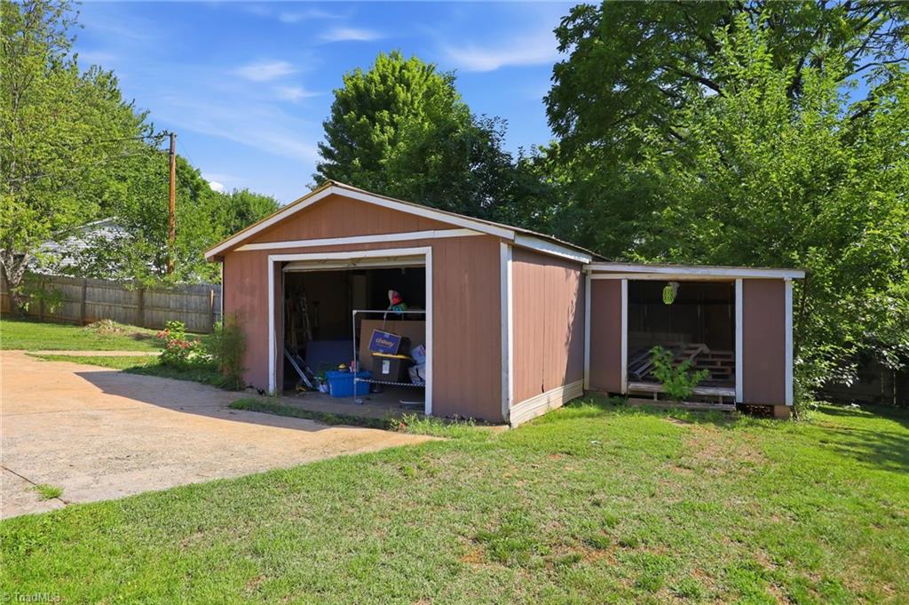 4228 Valley Circle Property Photo 25