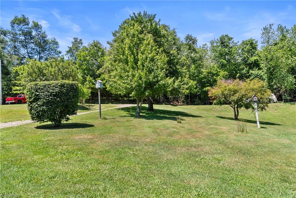 78 Stardust Lane Property Photo 3