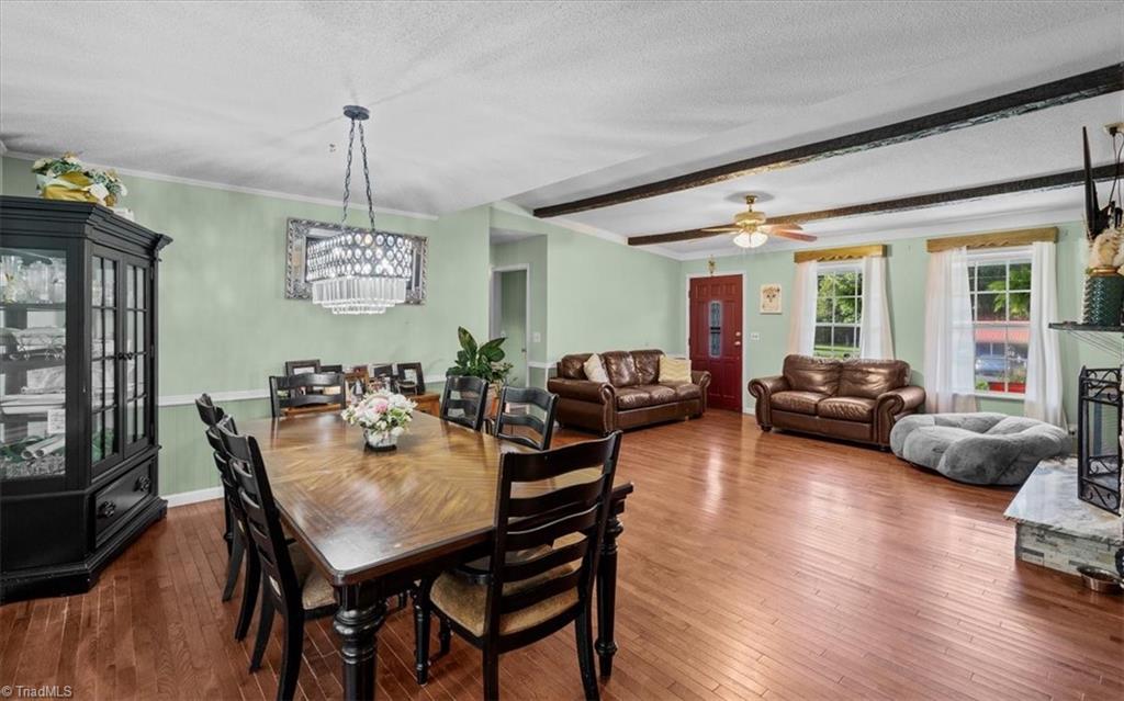 1130 Heathwood Road Property Photo 9