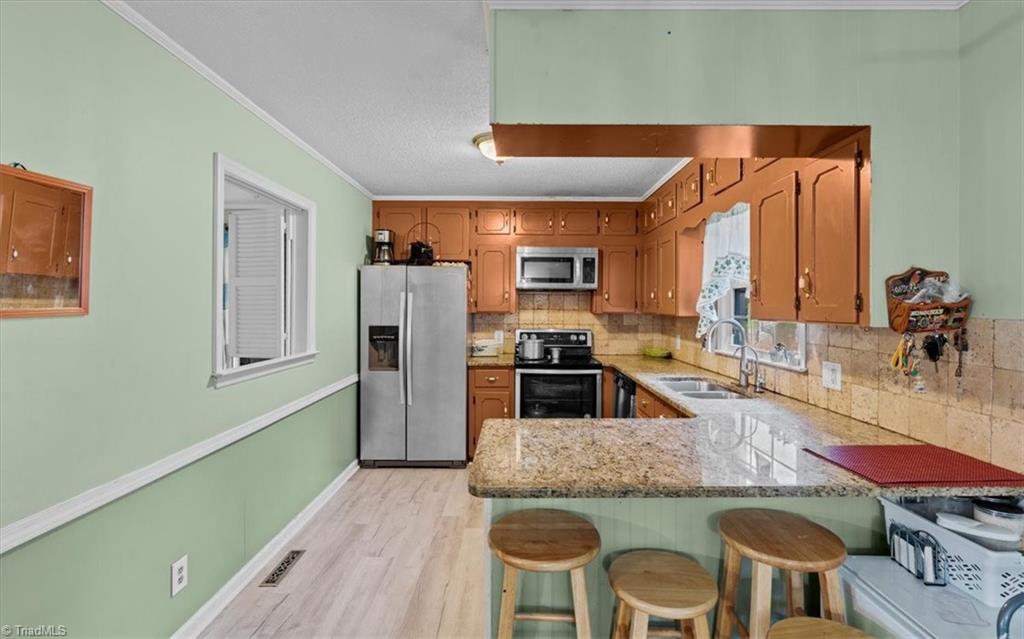 1130 Heathwood Road Property Photo 11