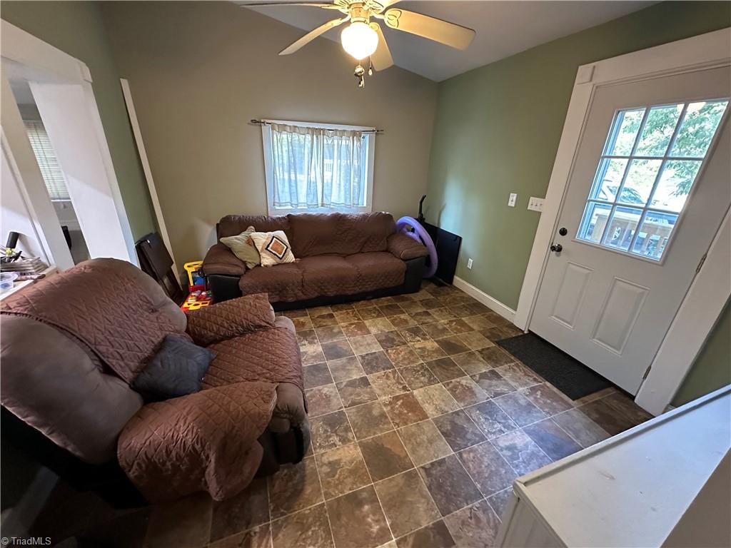 162 Club House Drive Property Photo 15