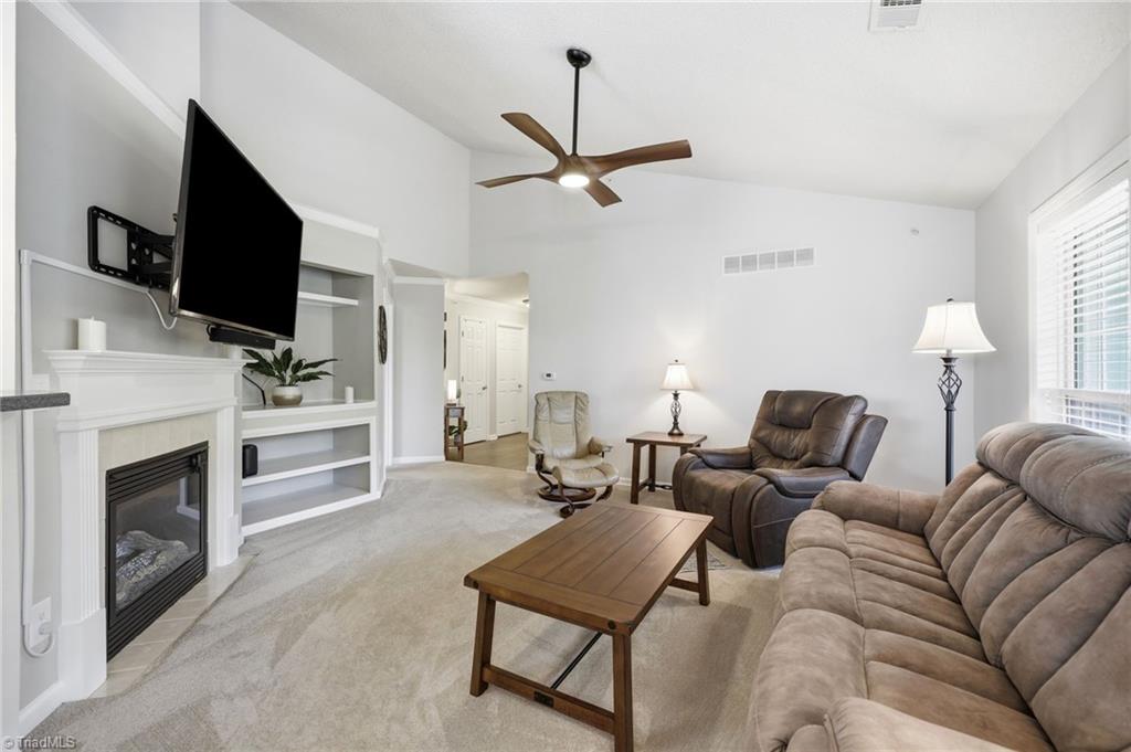 130 Shallowford Reserve Drive # 301 Property Photo 6