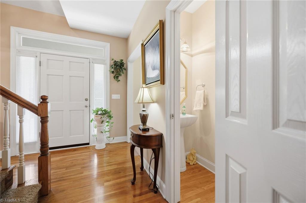 2101 River Road Property Photo 11