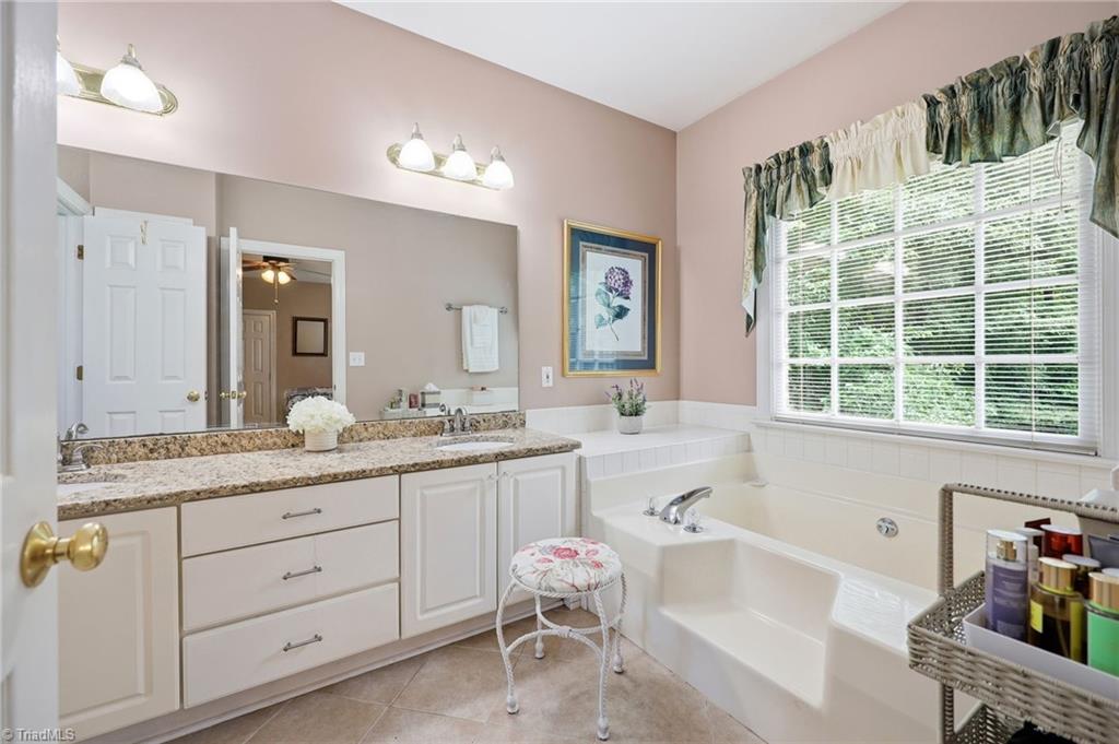 2101 River Road Property Photo 21