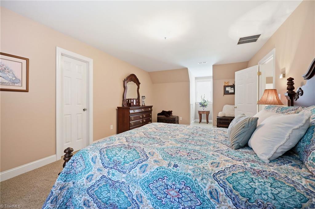 2101 River Road Property Photo 30