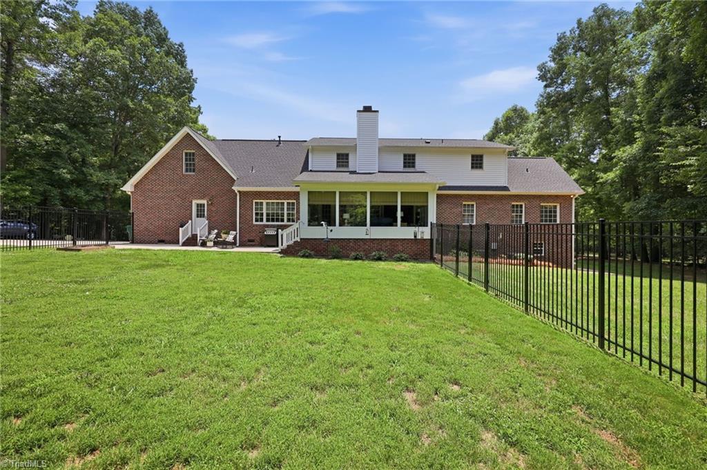 2101 River Road Property Photo 44