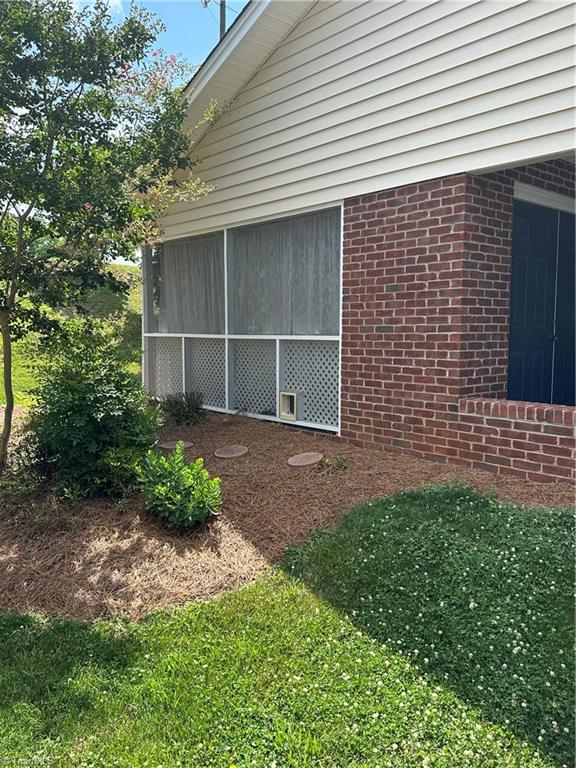 2023 N Main Street # B Property Photo 6
