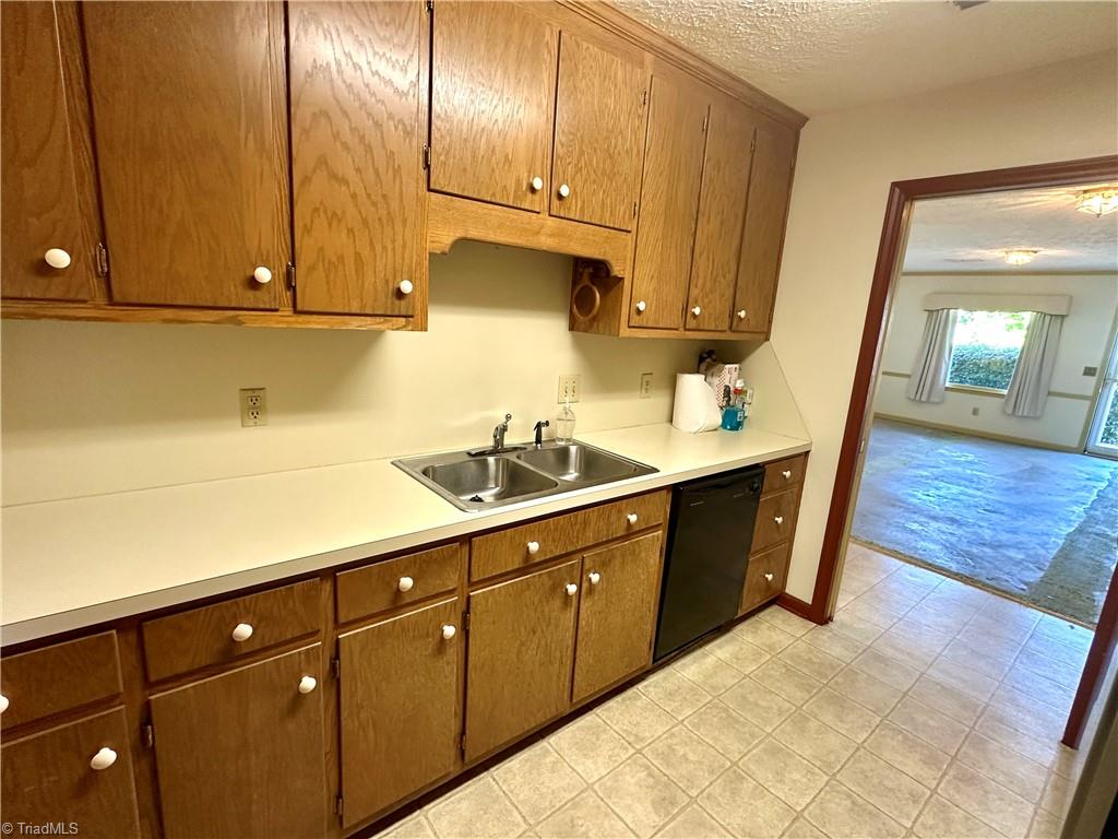 2023 N Main Street # B Property Photo 19
