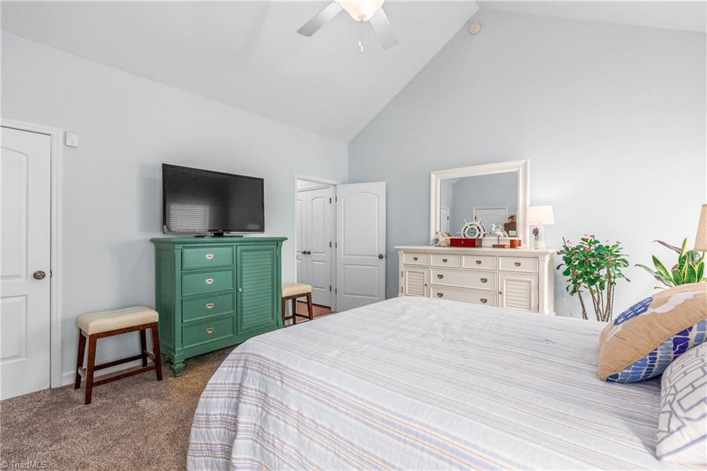 6604 Springfield Village Lane Property Photo 22